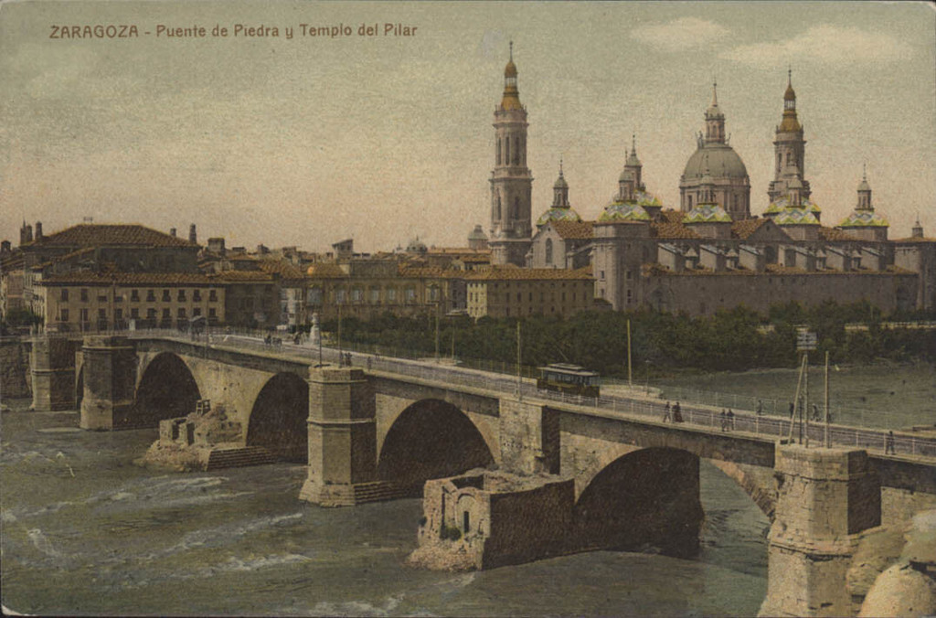España Zaragoza Puente de Piedra y Templo del Pilar