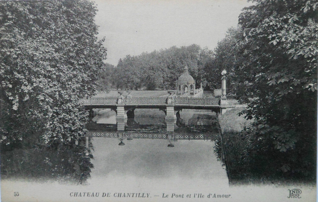 Parc du Château de Chantilly - Le Pont et l'Île d'Amour