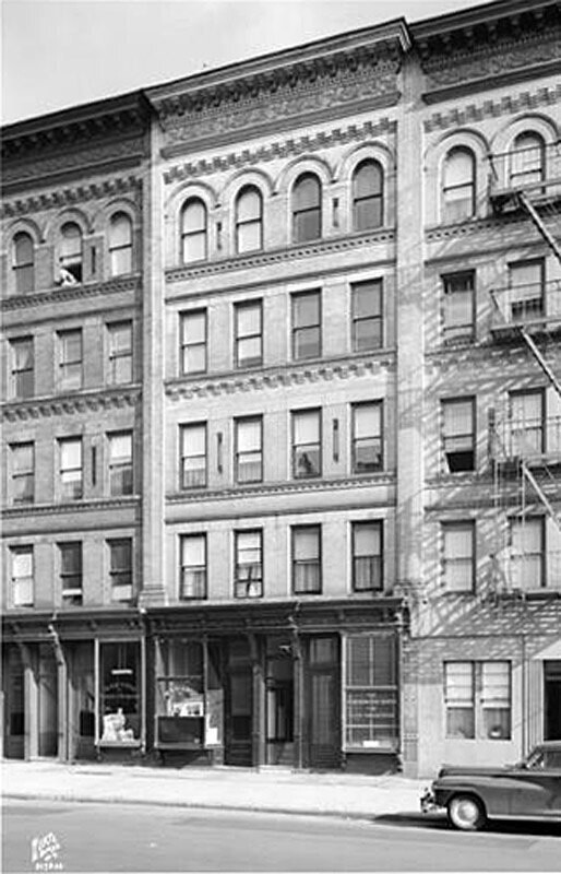 1555 Lexington Avenue between 99th and 100th Street. Five-story tenement.
