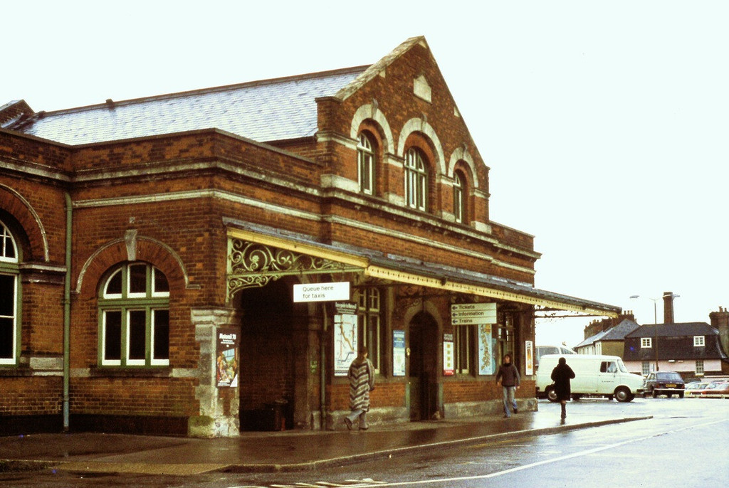 The exterior of Salisbury Station