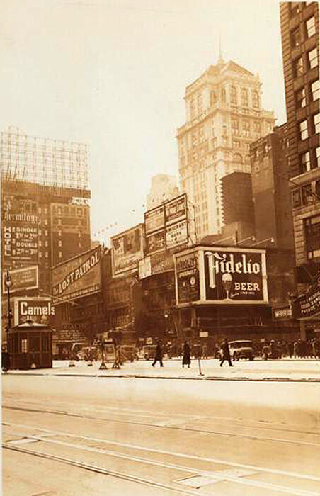 Seventh Avenue, west side, from 43rd to 42nd Streets