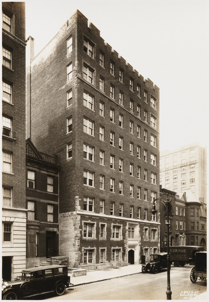 250 West 75th Street. Apartment building