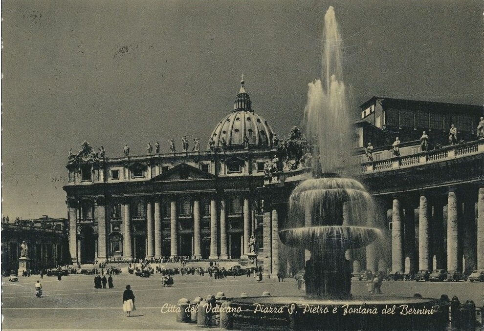 Citta del Vaticano- Piazza S. Pietro e Fontana del Bernini
