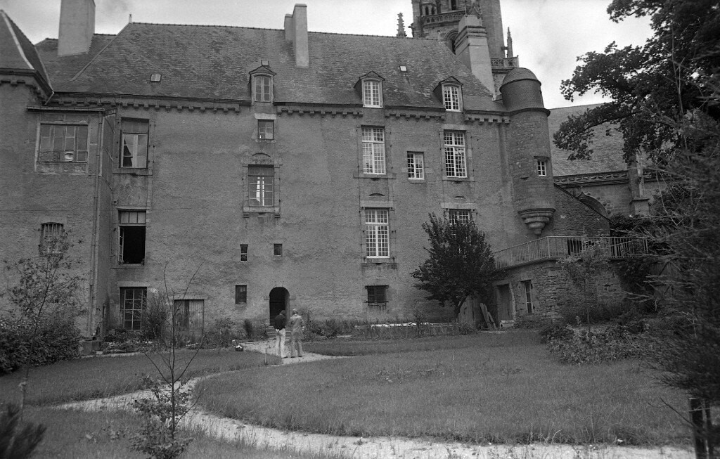 Hennebont's Hôtel de Kerret (south facade)