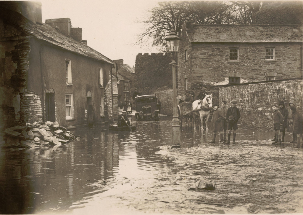 Flooding on the Strand