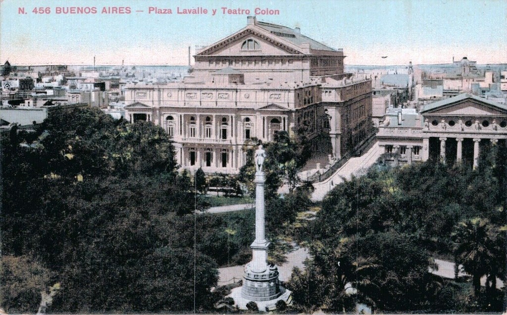 Plaza Lavalle, Teatro Colón