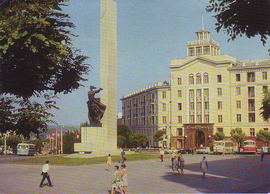 Chișinău, Monumentul soldaților sovietici eliberat Moldova în 1944