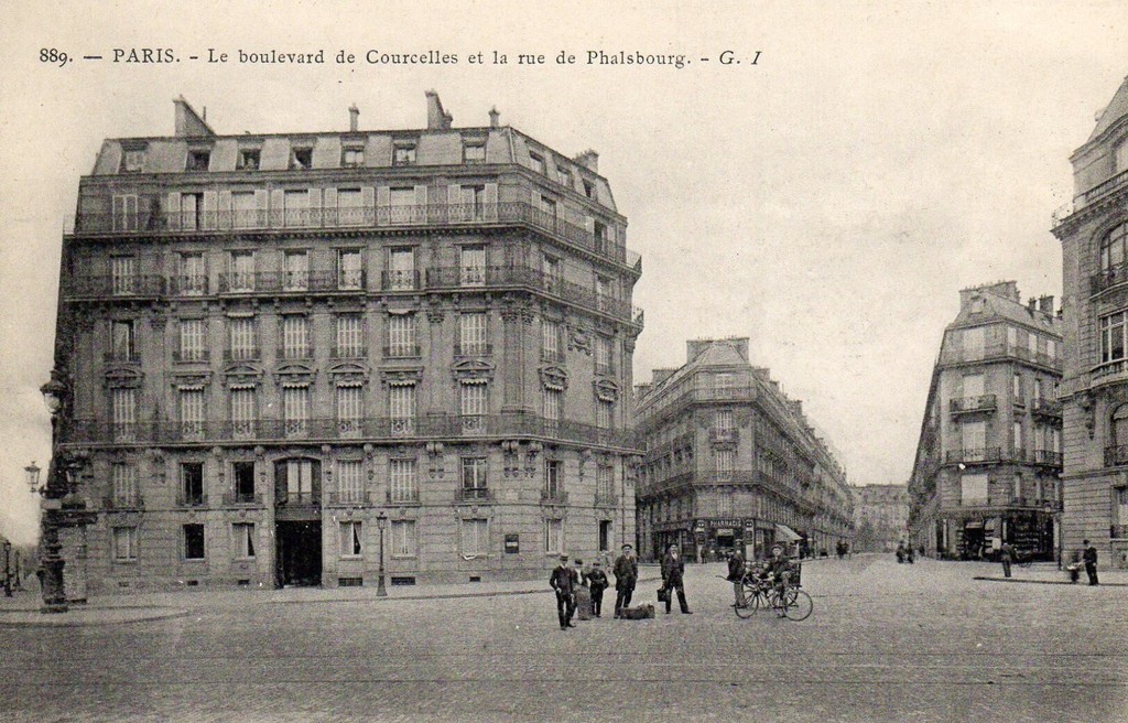 Le boulevard de Courcelles et la rue de Phalsbourg