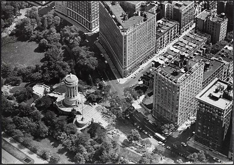 Aerial view of Soldiers' and Sailors' Monument