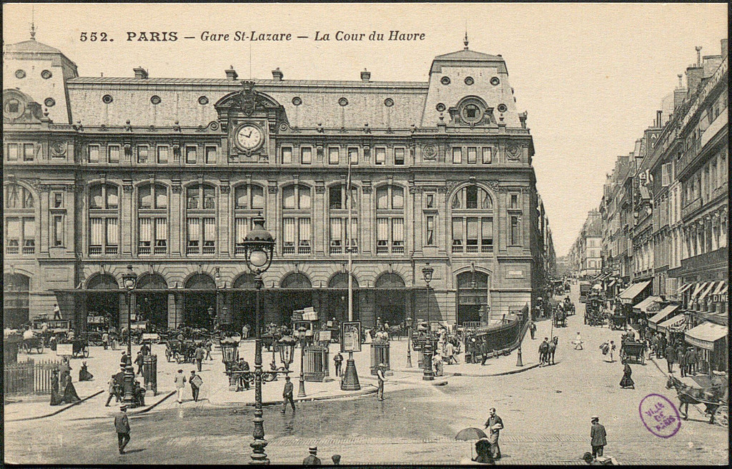 Gare St-Lazare. La Cour du Havre