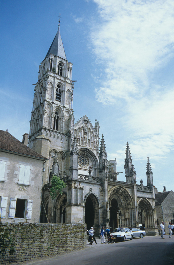 Église de Saint-Père-sous-Vézelay
