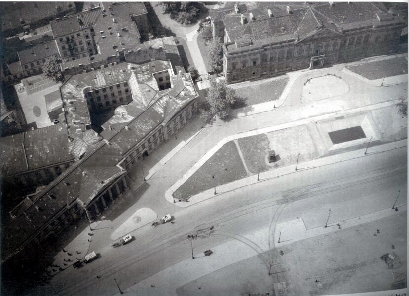 Pałac Badenich przed Powstaniem. Zdjęcie lotnicze