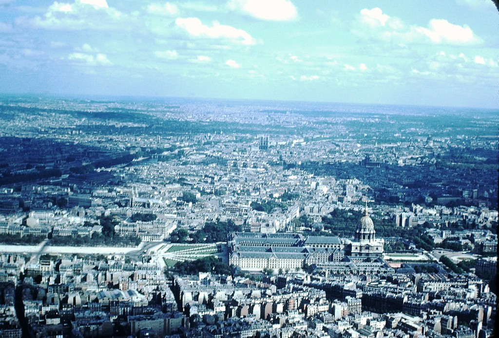 Vue sur Paris depuis la tour Eiffel