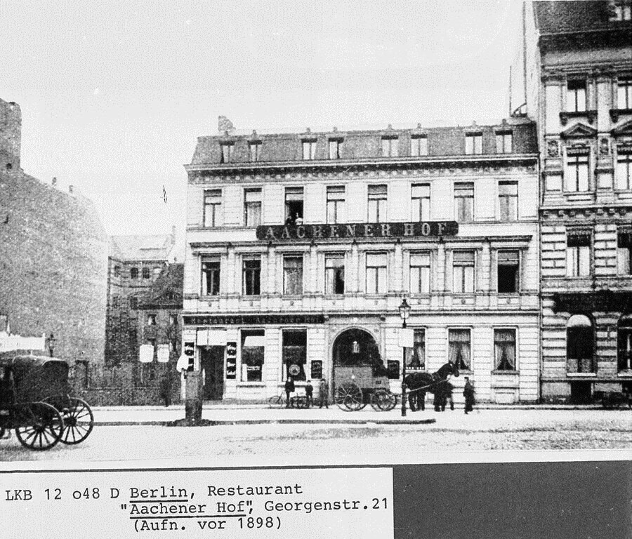Georgenstraße 21: Gasthaus 