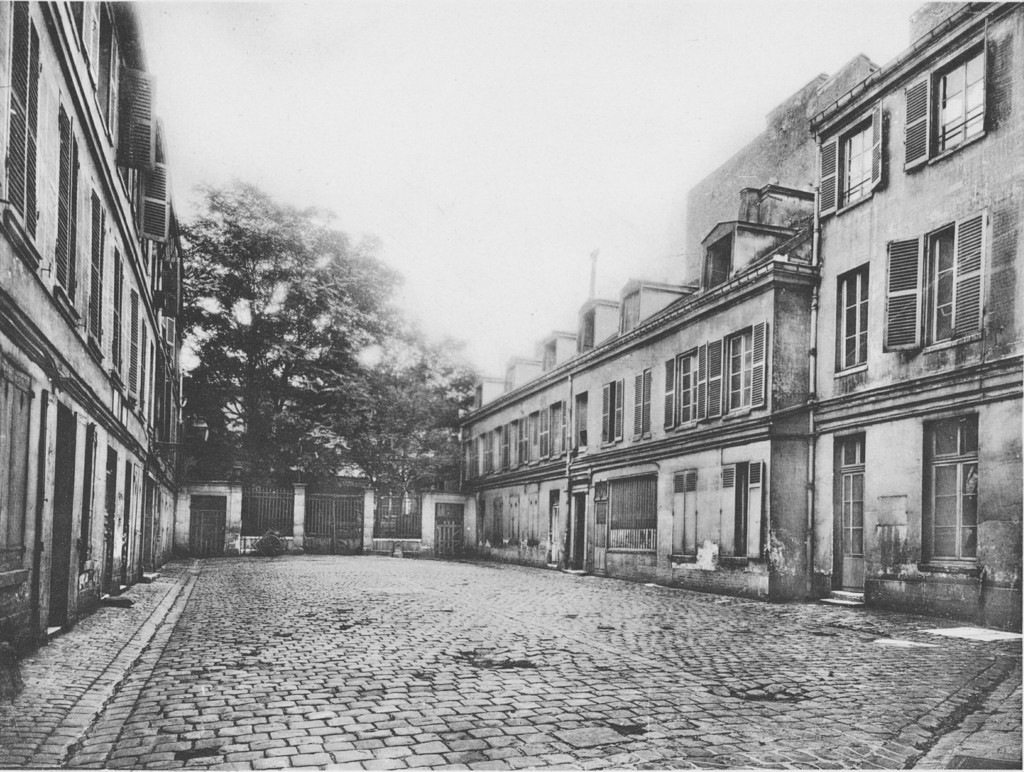 Rue de Saintonge, 64. La Cour. La Maison habitée par Robespierre de 1789 à 1791