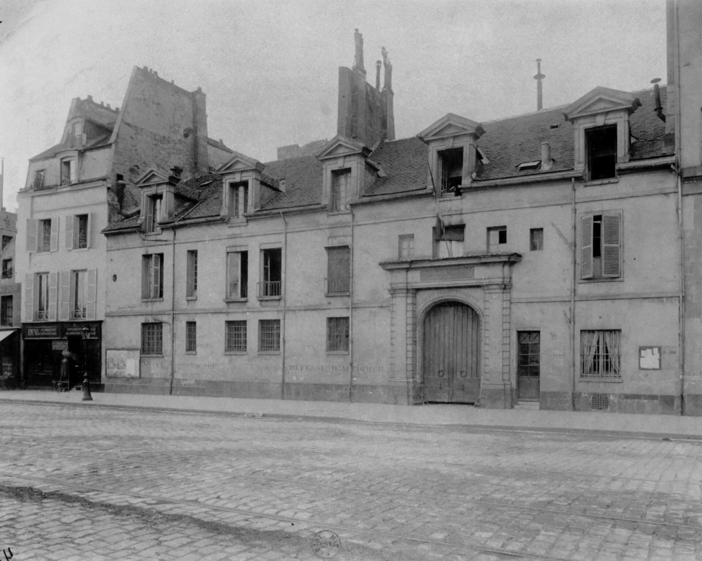 Hôtel pharmacie centrale des hôpitaux - Ancien couvent des filles de Sainte-Geneviève ou Miramiones