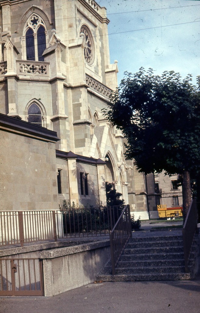 Square de Basilique Notre-Dame