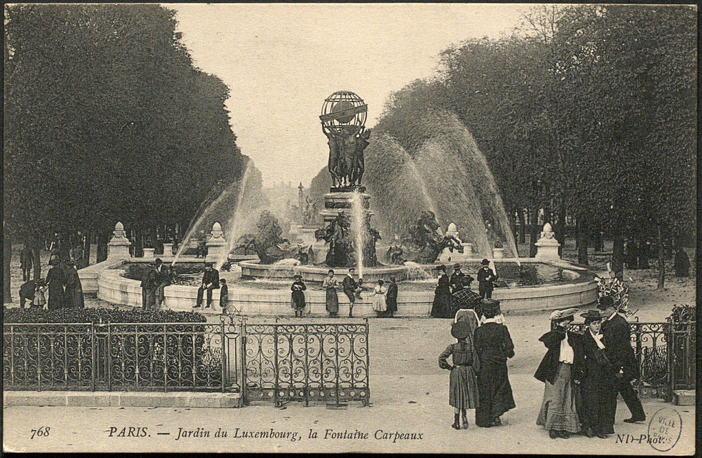 Jardin du Luxembourg. La Fontaine Carpeaux