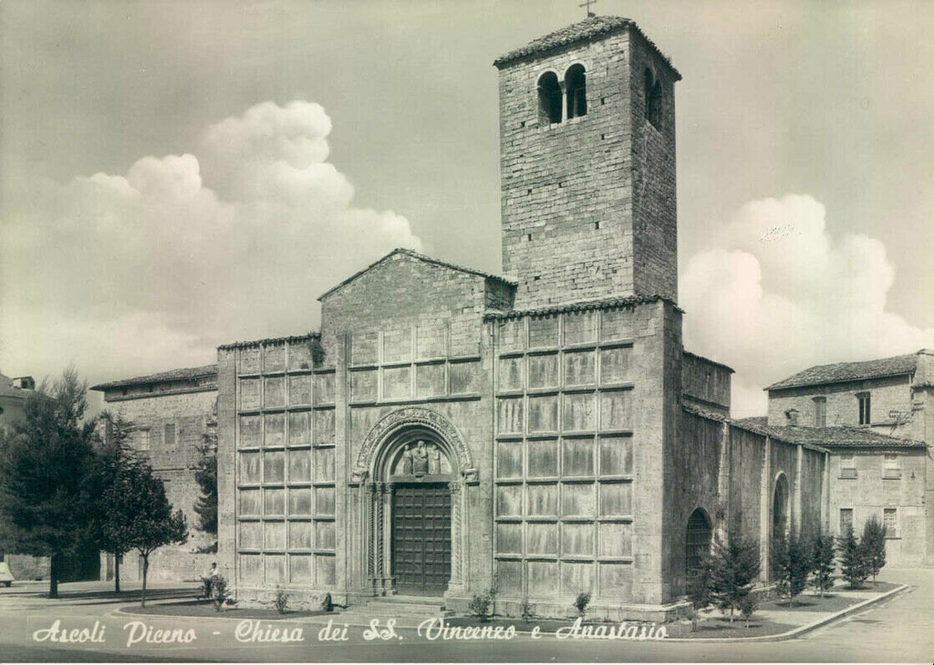 Ascoli Piceno, Chiesa dei Santi Vincenzo e Anastasio