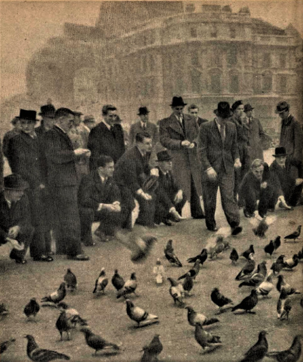 Dynamo players on Trafalgar Square in London