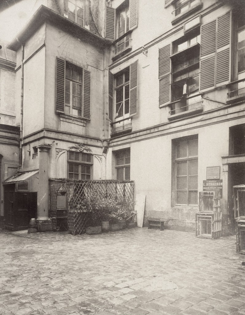 Petit Hôtel de Mesmes et de Vergennes. ministre de Louis XVI - 7, rue de Braque