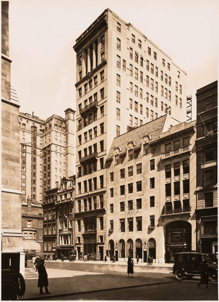 East 53rd Street and Fifth Avenue. Street view, east side of Fifth Avenue