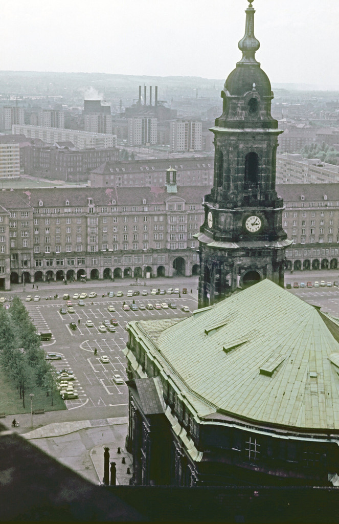 Kreuzkirche und Altmarkt