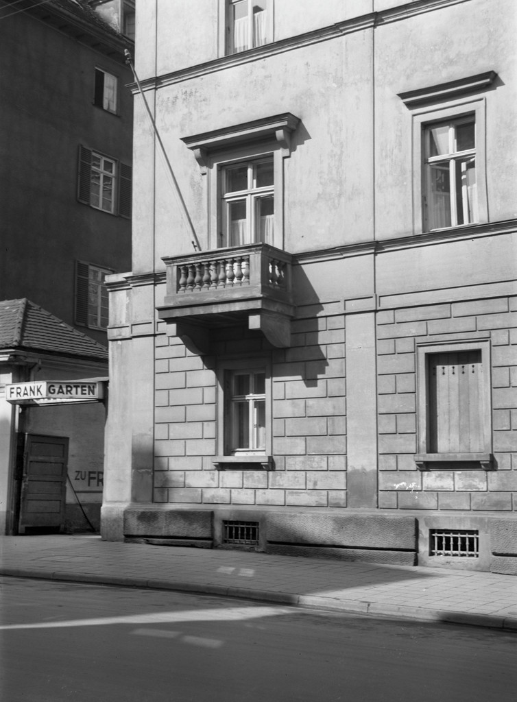 Wohnhaus Friedrichstraße 44