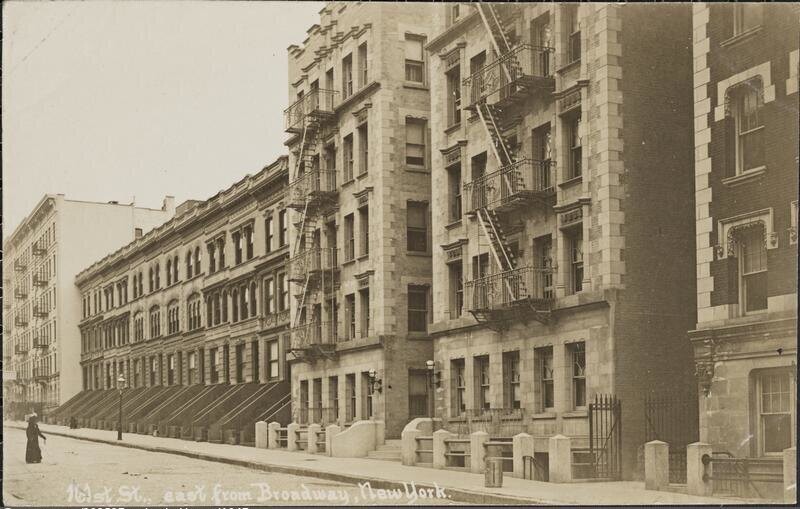 161st St., east from Broadway, New York.