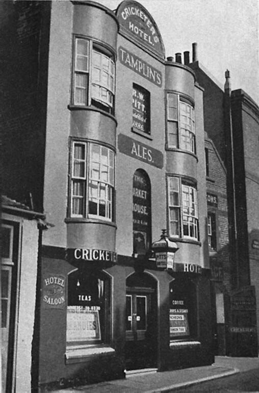 The Cricketers, Black Lion Street
