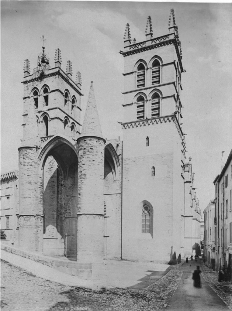 La façade principale de la cathédrale Saint-Pierre de Montpellier