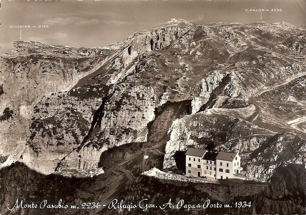 Monte Pasubio, Rifugio Generale Achille Papa