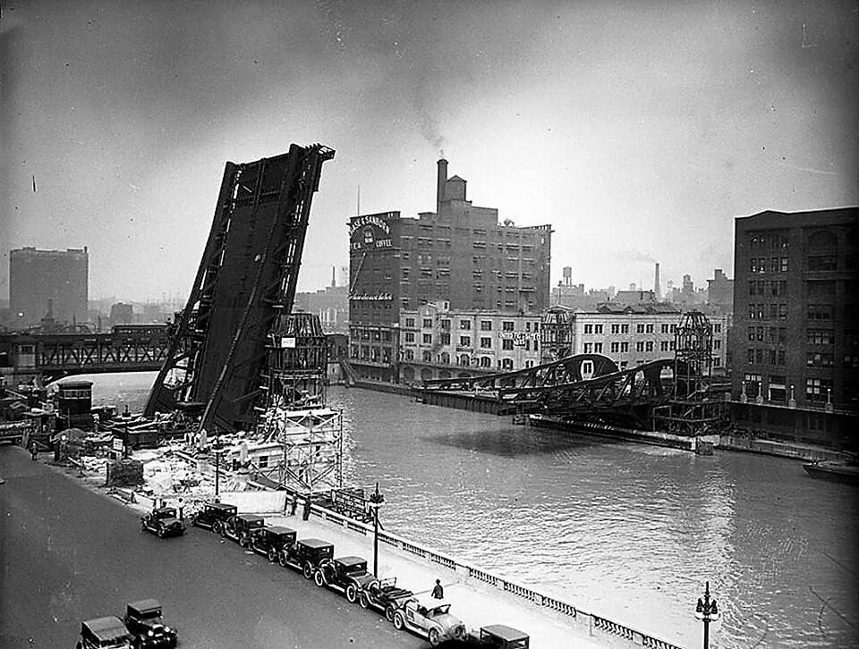 The LaSalle Street Bridge during construction