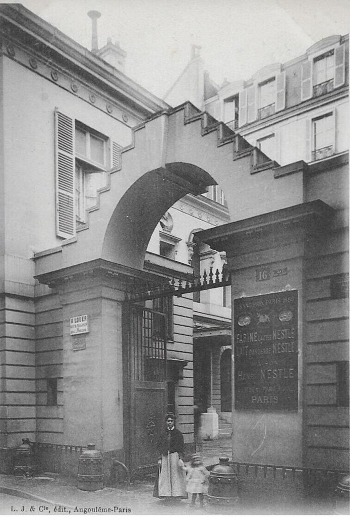 Hôtel de Bonneval. Rue du Parc-Royal