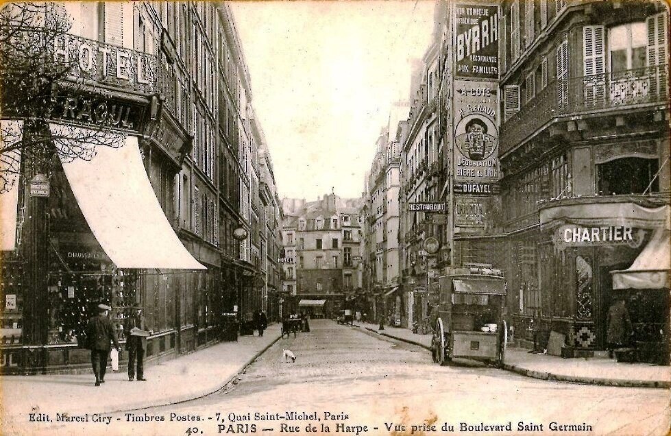 Rue de la Harpe prise du boulevard Saint Germain