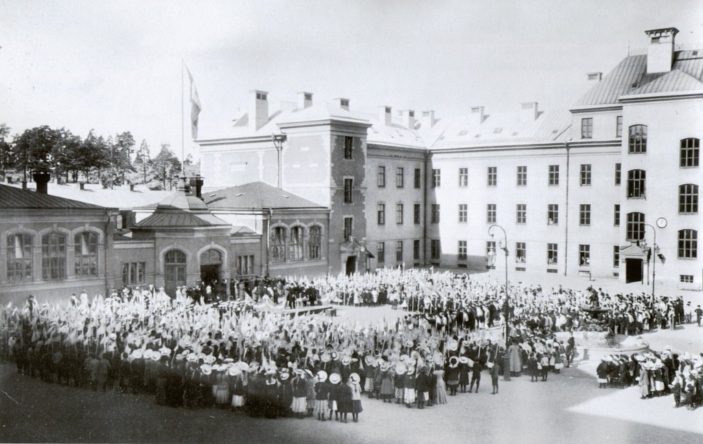 Kungsholms folkskola, skolgården från söder