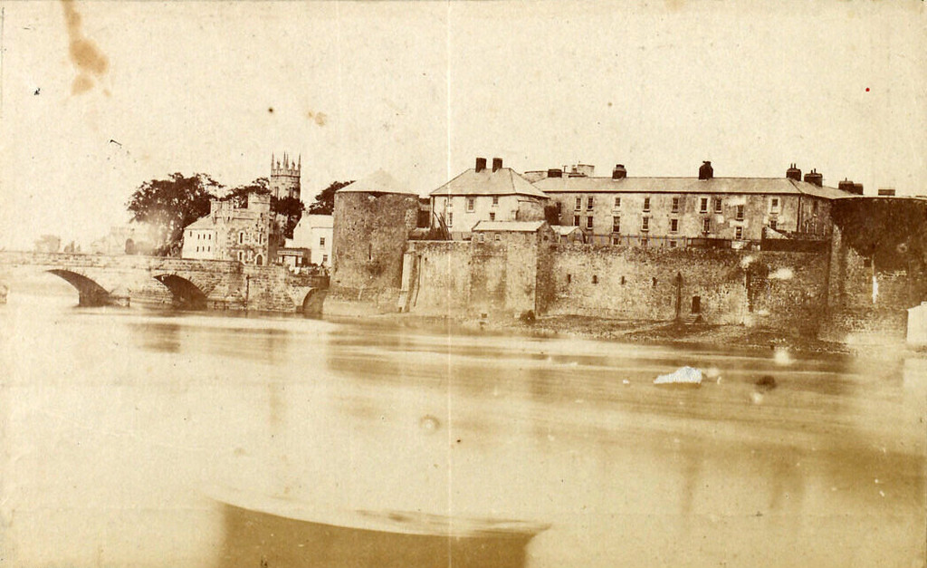 Limerick. View of King John's Castle
