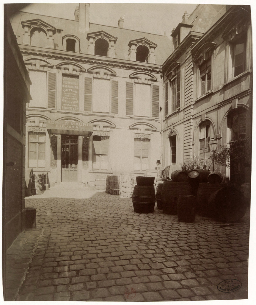 Hôtel de Maupéou, 4, rue des Haudriettes