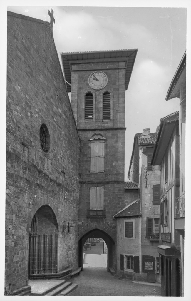 La porte Notre Dame à Saint-Jean-Pied-de-Port