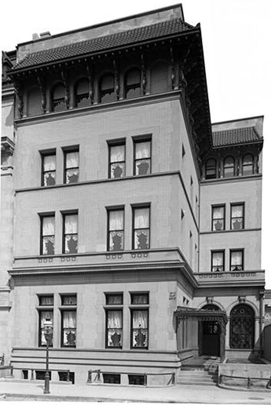 15 East 84th Street. Norrie house, front.