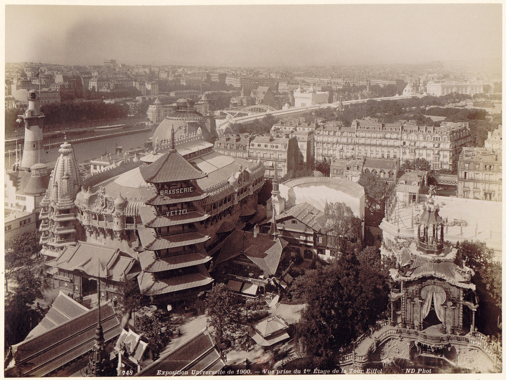 L'exposition universelle de 1900: vue prise de 1er Étage de la Tour Eiffel