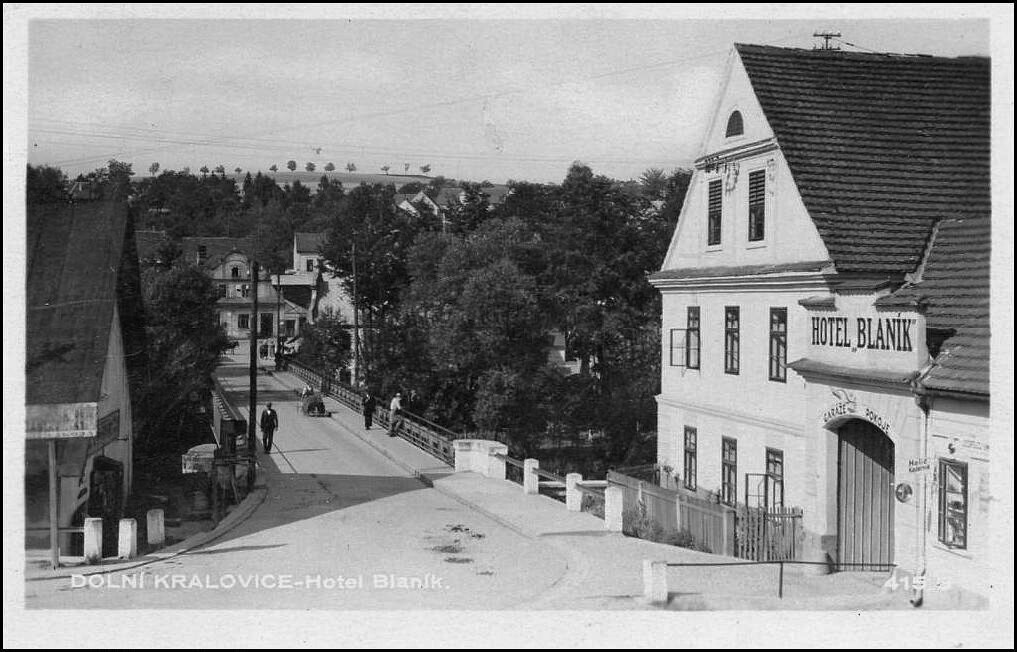 Dolní Kralovice, náměstí, Hotel Blaník u mostu