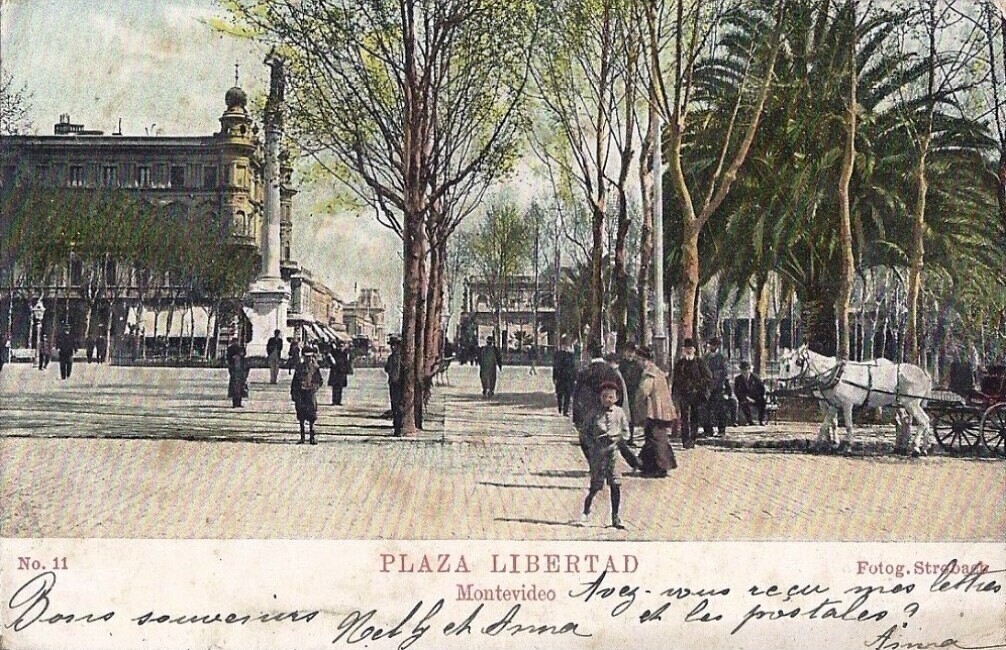 Montevideo. Plaza Libertad (VIII)