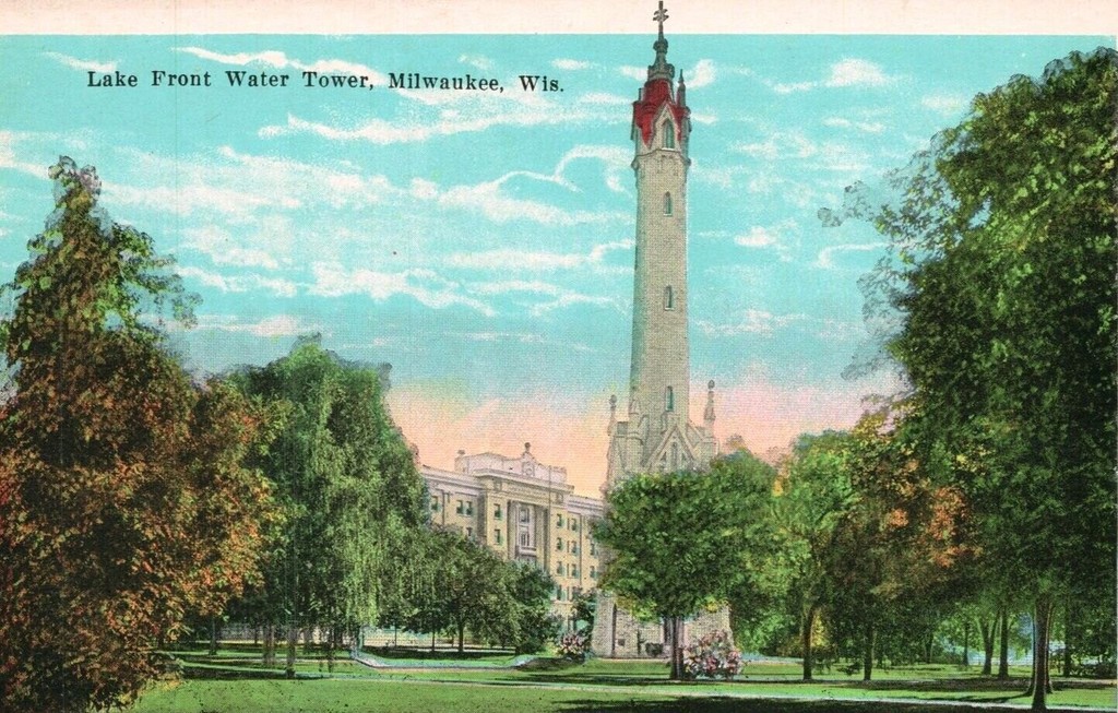 Milwaukee. Lake Front Water Tower