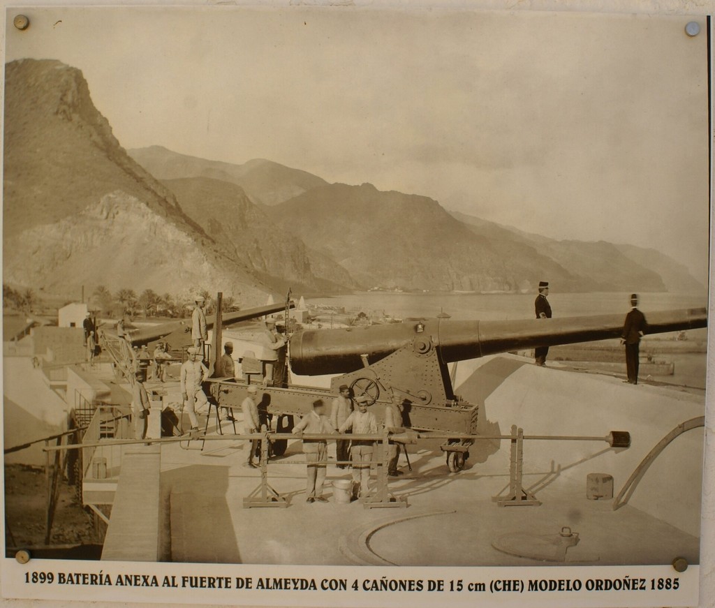 Batería de defensa costera en la fortaleza de Almeyda, Santa Cruz de Tenerife