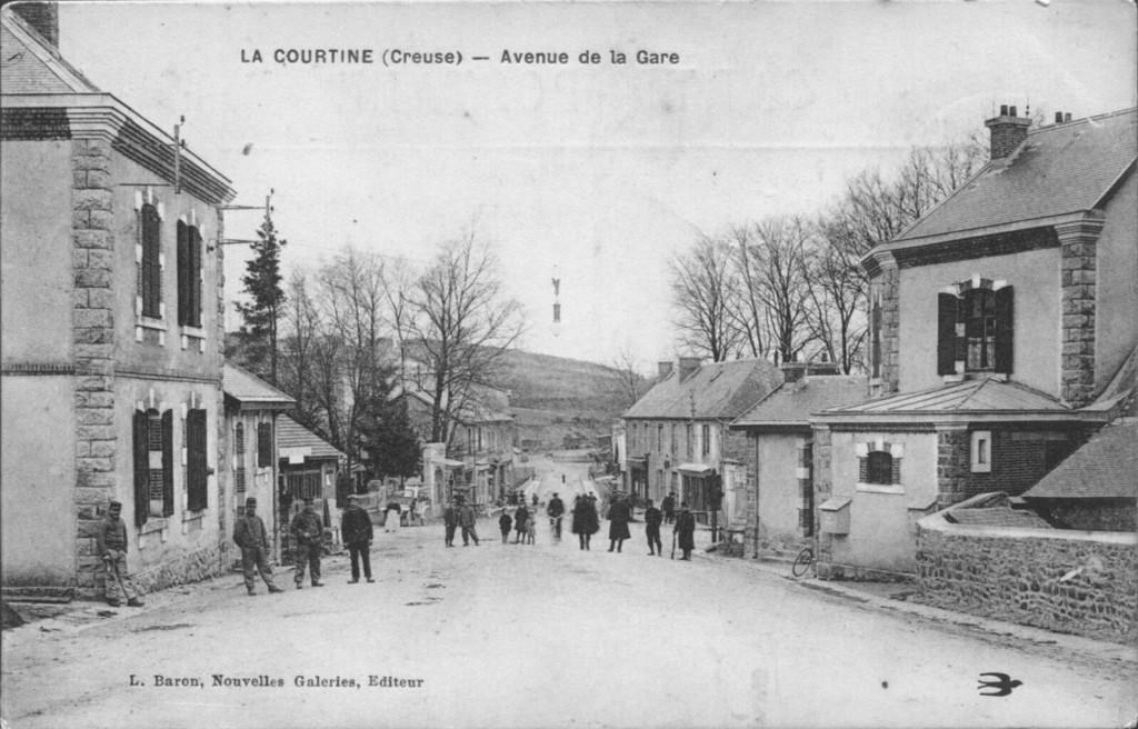 La Courtine - Avenue de la Gare