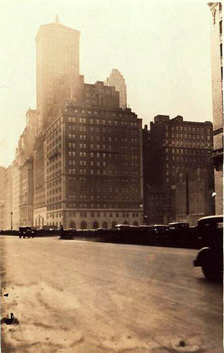 Park Avenue, west side, south from East 61st Street, showing the 61st to 60th Street clearance