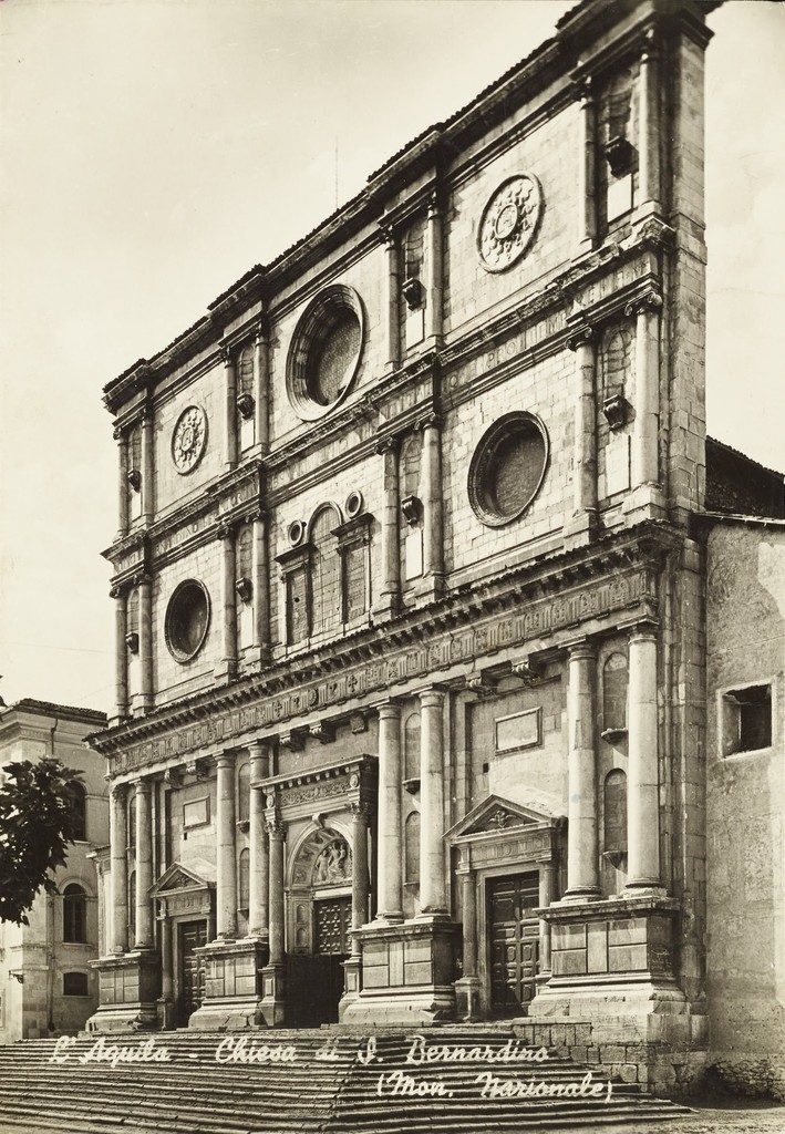 L'Aquila, Basilica di San Bernardino