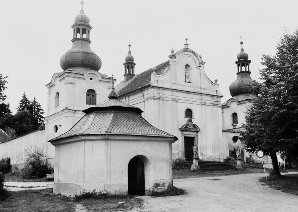 Sudějov, kostel sv. Anny, starší stav kostela