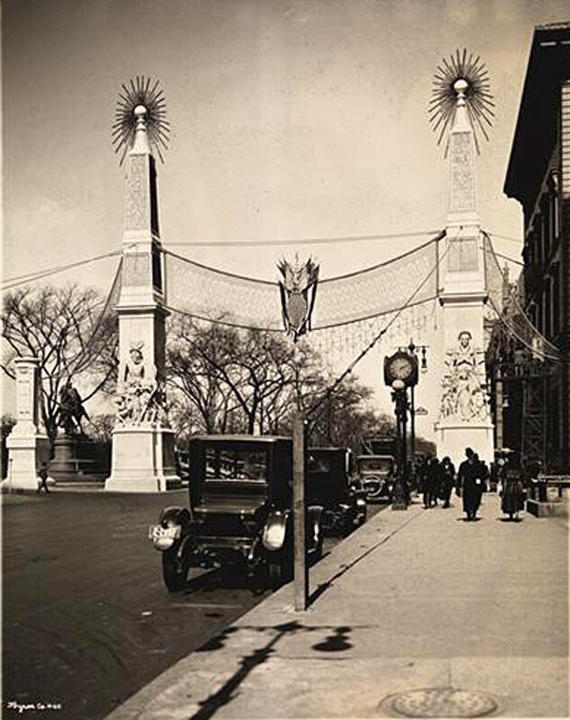 Jewel Arch, Fifth Ave. & 60th St.